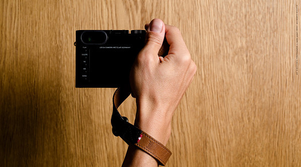 hard，graft，hold，Leatherwear，Camera Wristband，