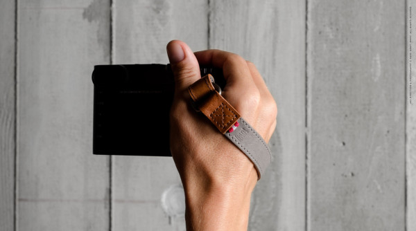 hard，graft，hold，Leatherwear，Camera Wristband，