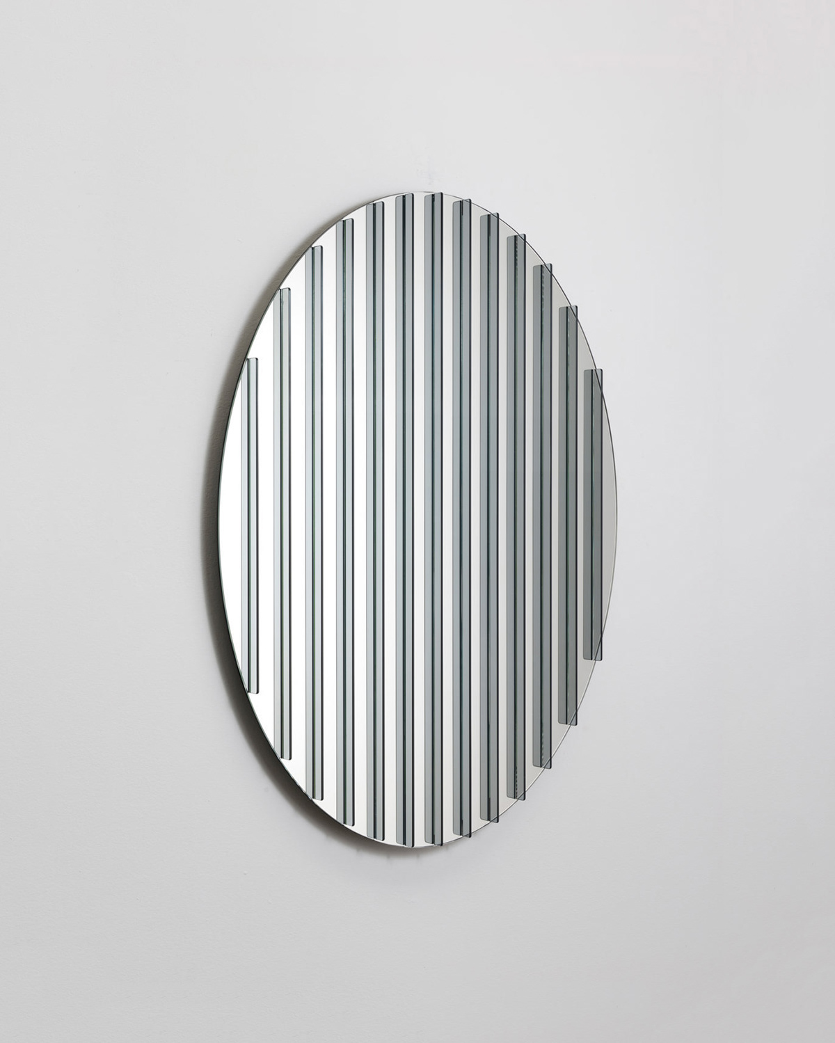 mirror，motion，reflex，