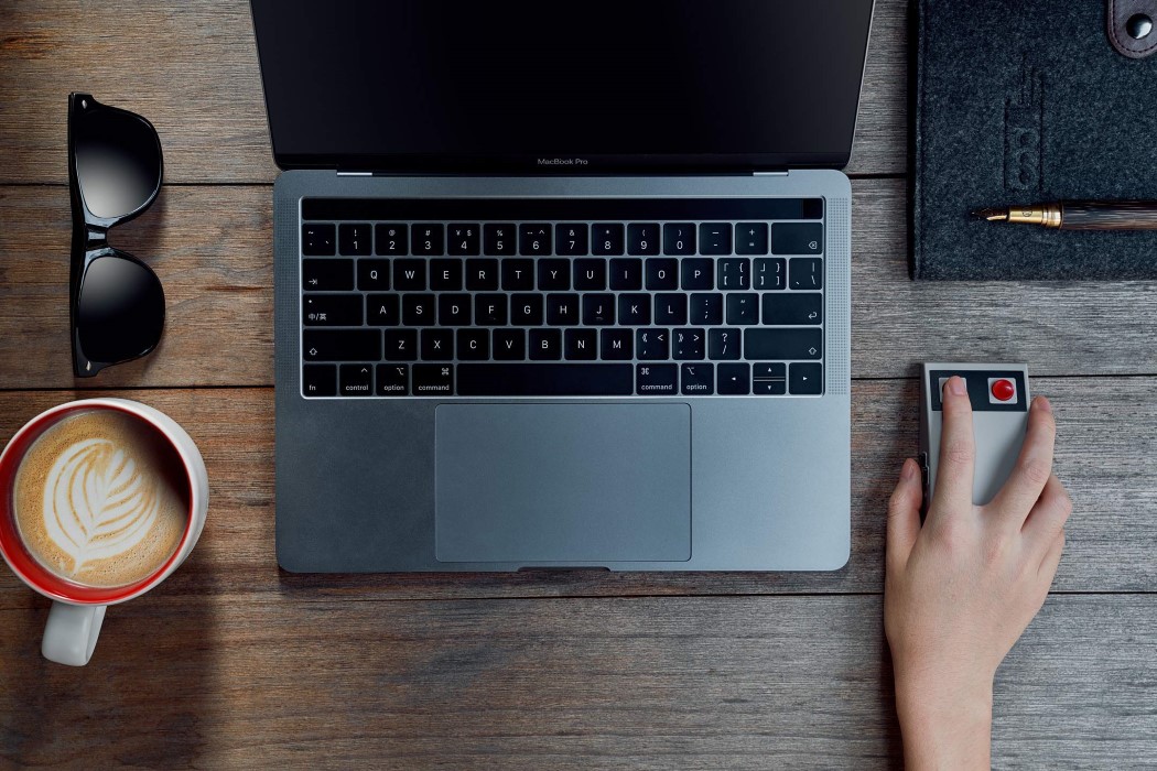 mouse，Red and white machine，Nostalgia，