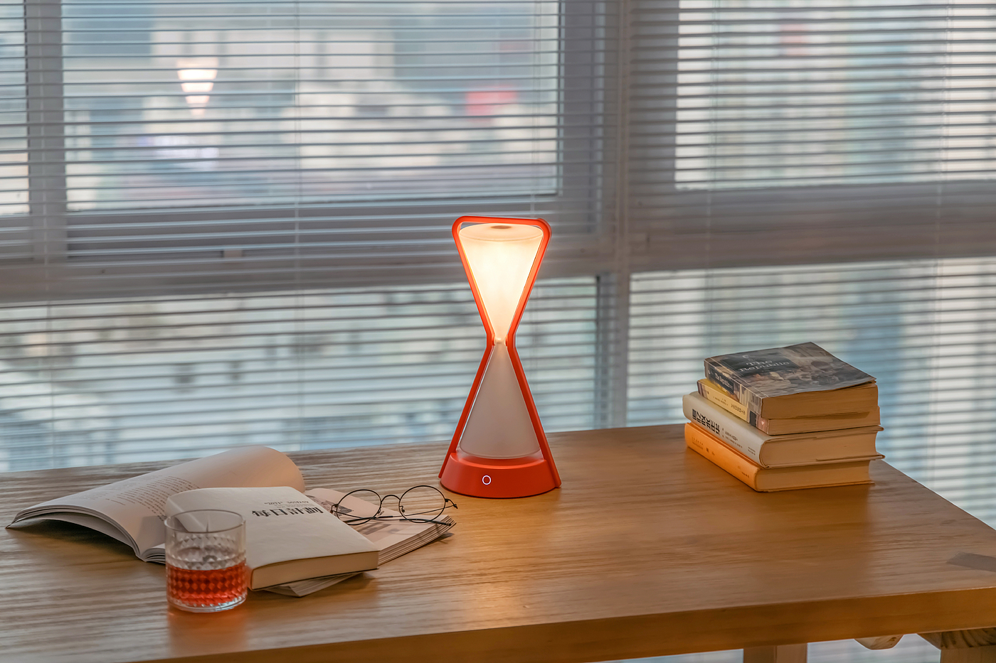 Time light，Ren Peng，Explorer，hourglass，lamp，original，industrial design，