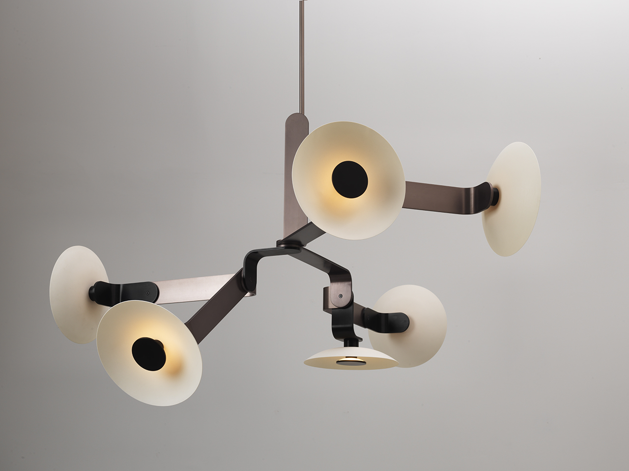 lighting，lamps and lanterns，modern，Guston，Elbo，a chandelier，Wall lamp，