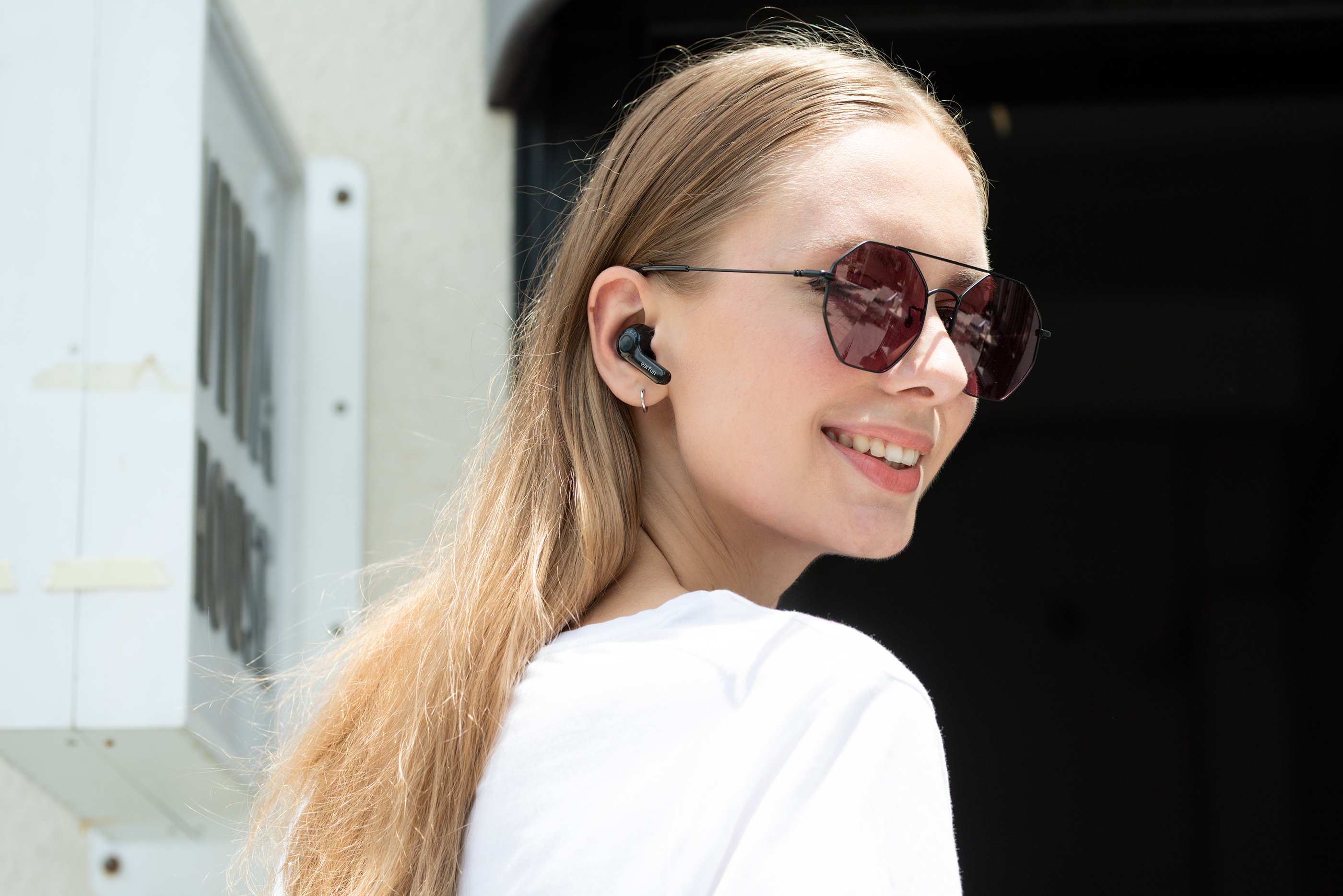 tws，Bluetooth headset，audio frequency，Consumer electronics，