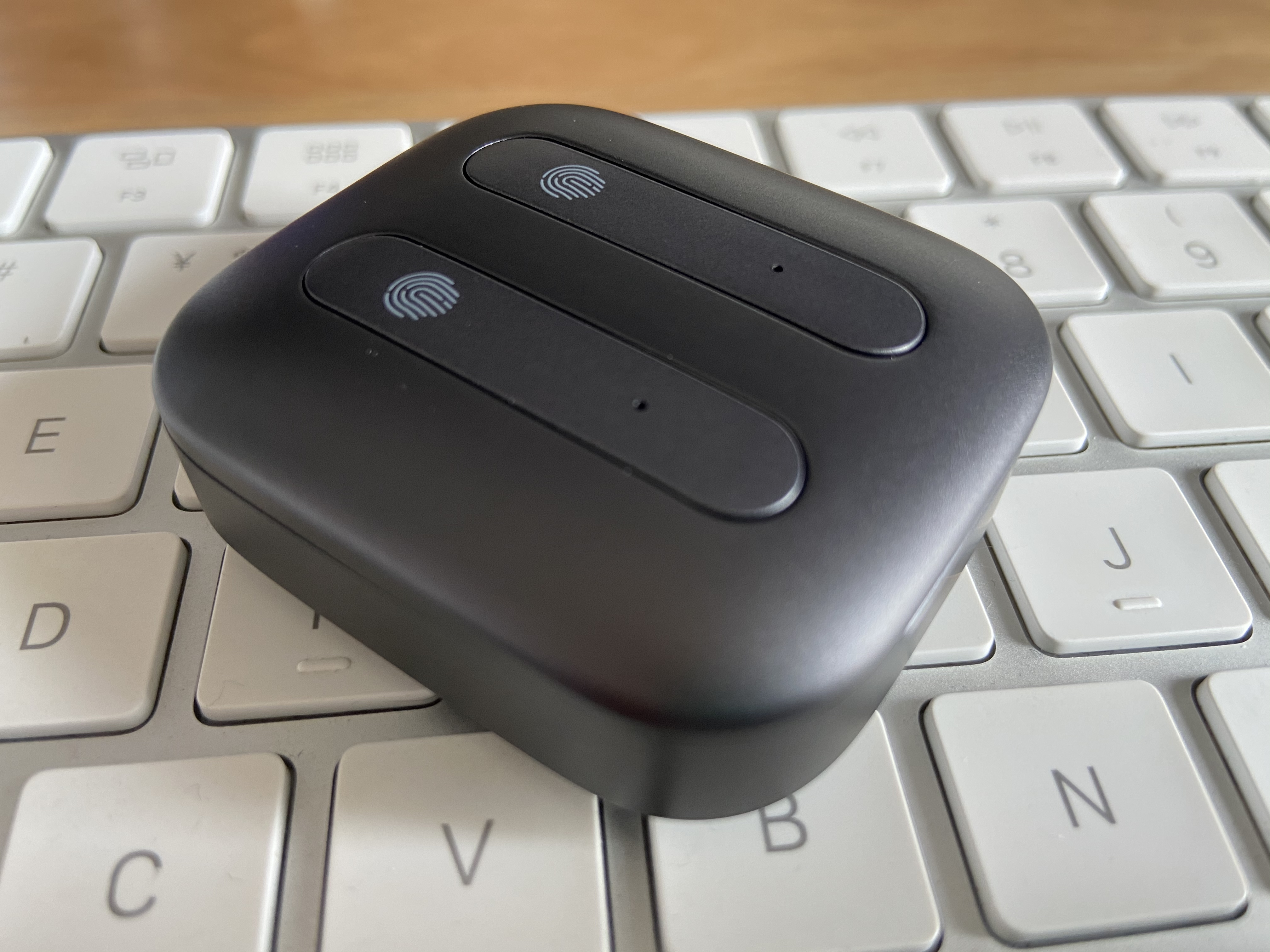 tws，Bluetooth headset，ultrathin，aluminium alloy，