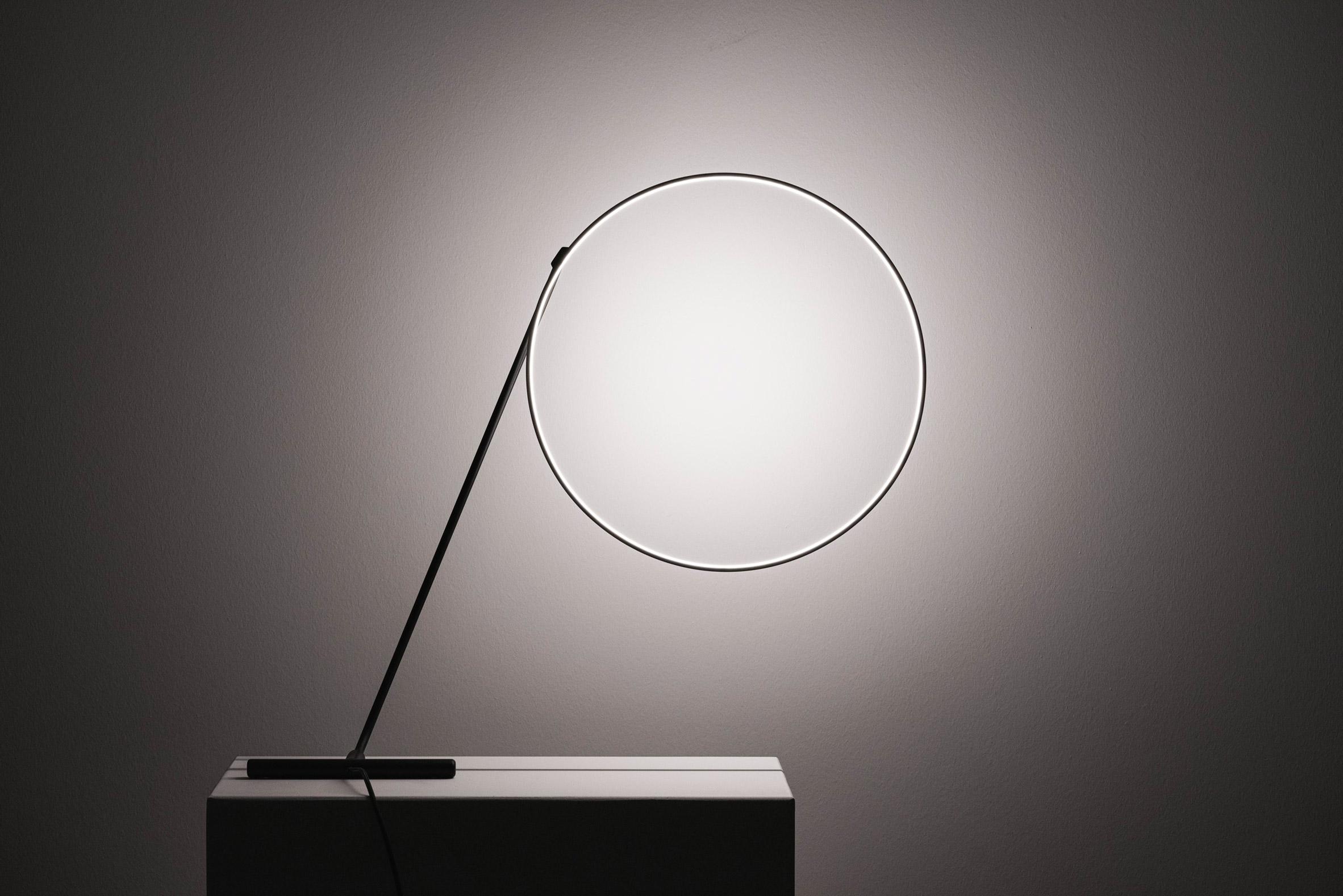 lamp，lighting，annular，interactive，