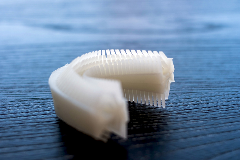 Oral cleaning，toothbrush，daily supplies，