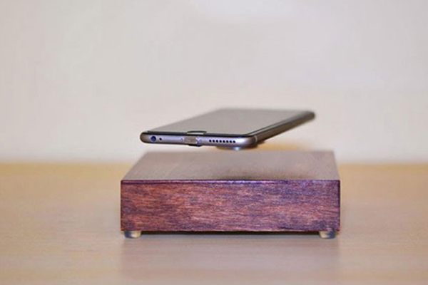 Intelligent device，Wireless charging，Digital，originality，Design，