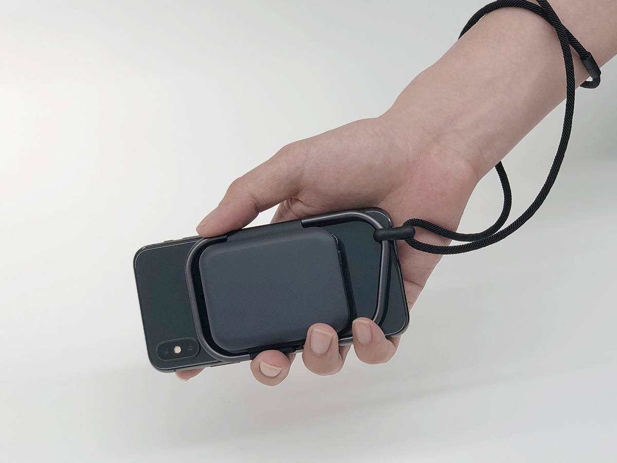 portable battery，Mobile phone bracket，Portable，