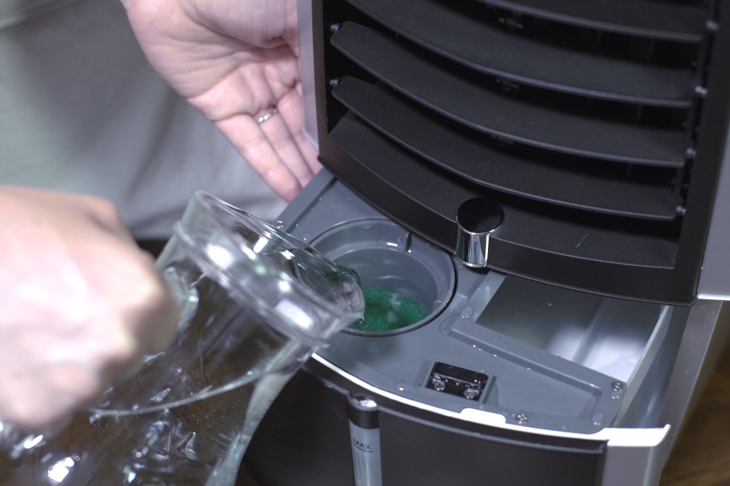 air conditioner，Evaporative cooler，Humidifier，portability，