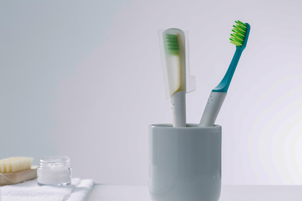 Simple toothbrush，tio，environment protection，ghoshal，fabian，