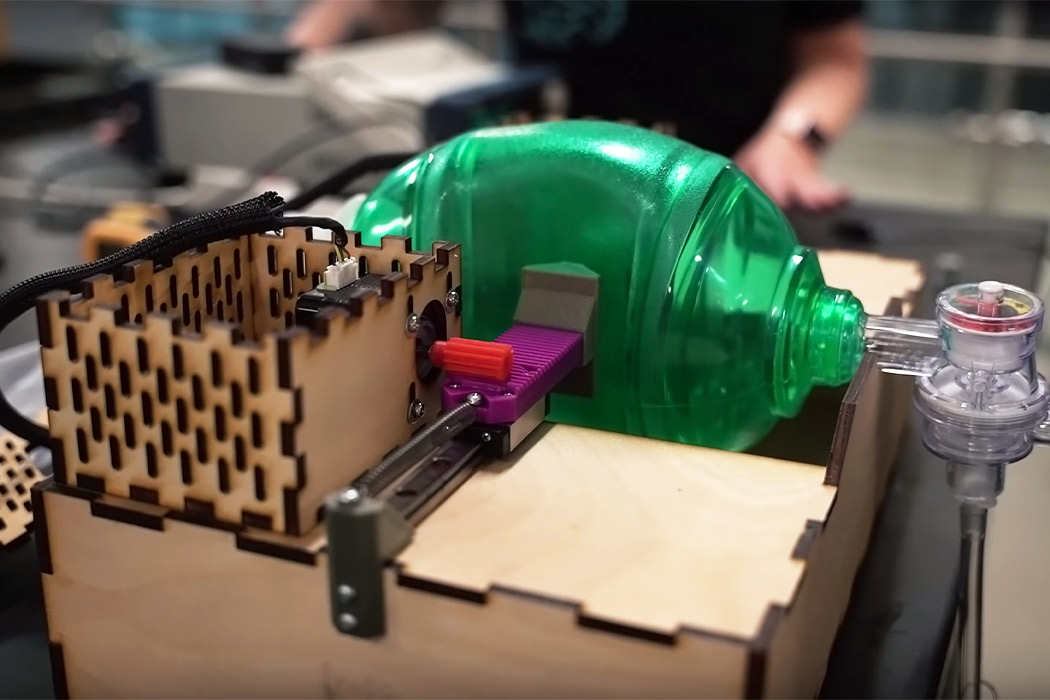 Covid-19，healthy，ambulance，