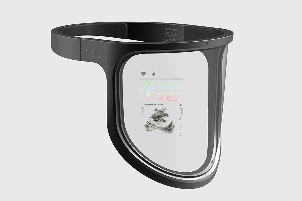 Covid-19，healthy，ambulance，