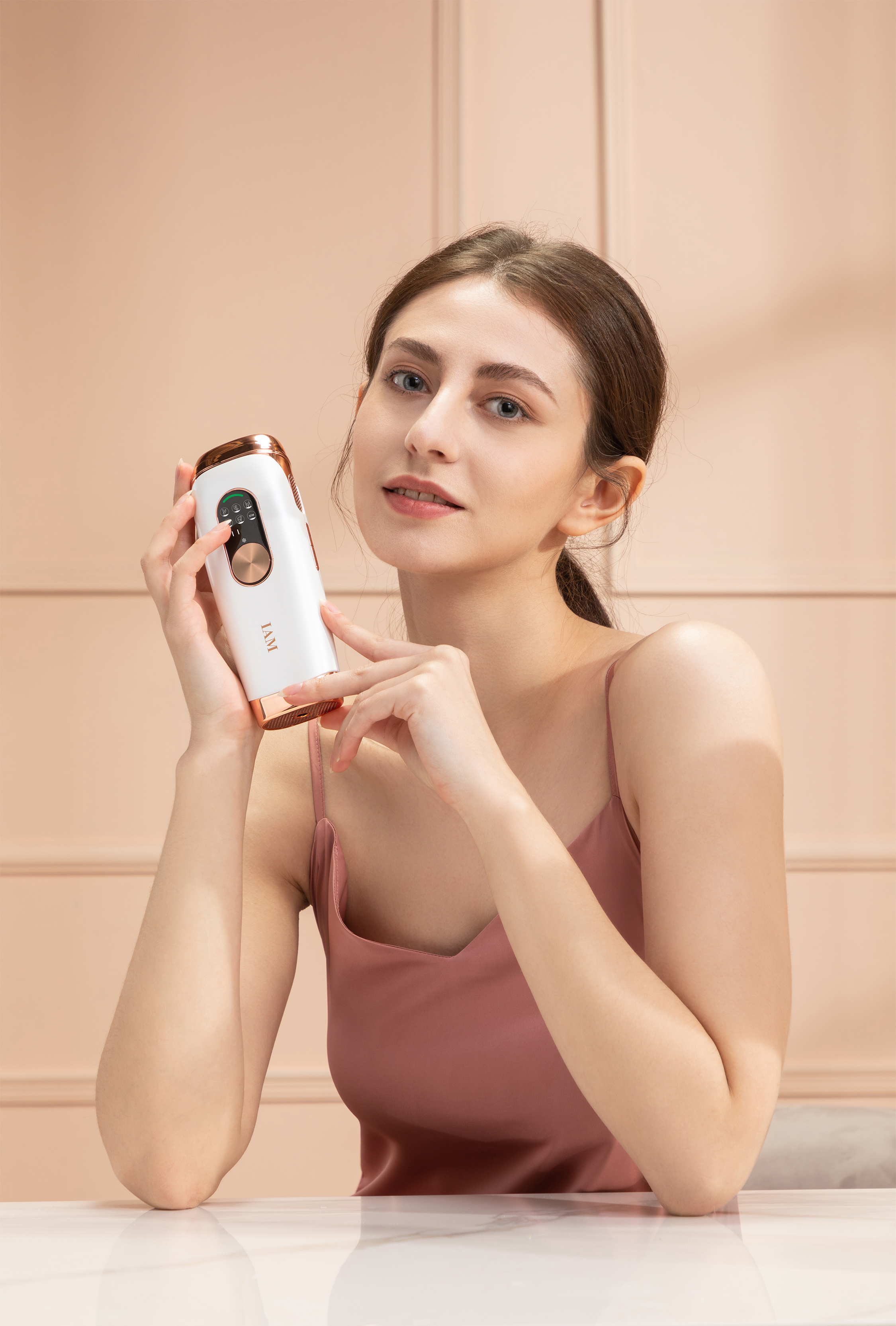 Depilatory instrument，IAM，