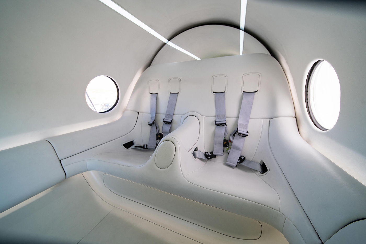 Virgin Hyperloop，Pod，Space capsule，XP-2，