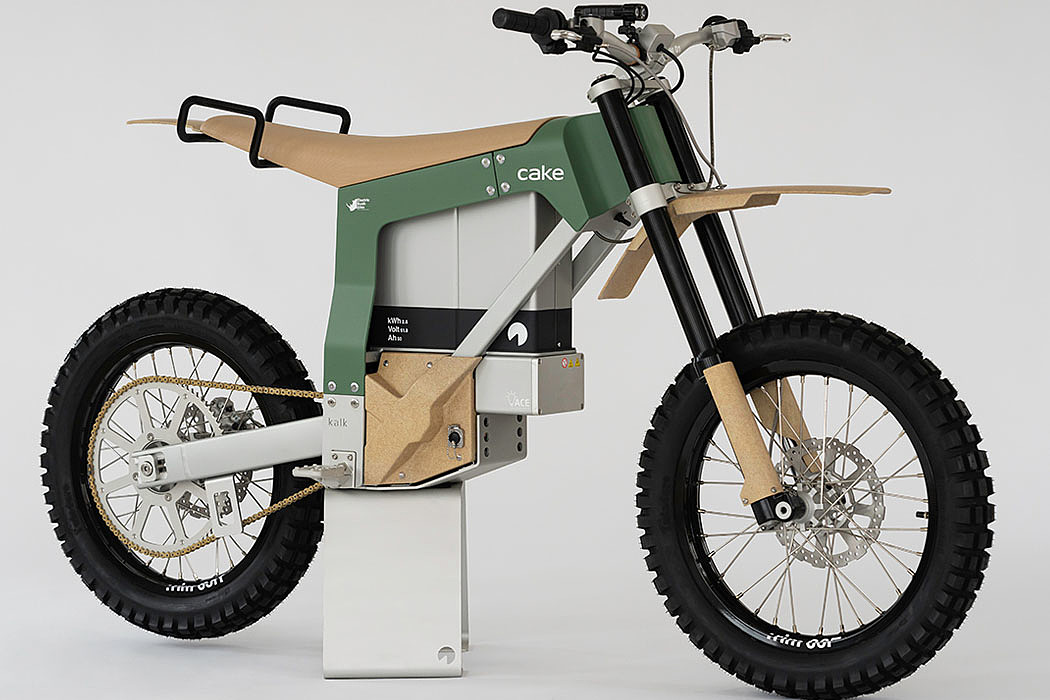 cross-country，Electric vehicle，solar energy，CAKE，chalk，