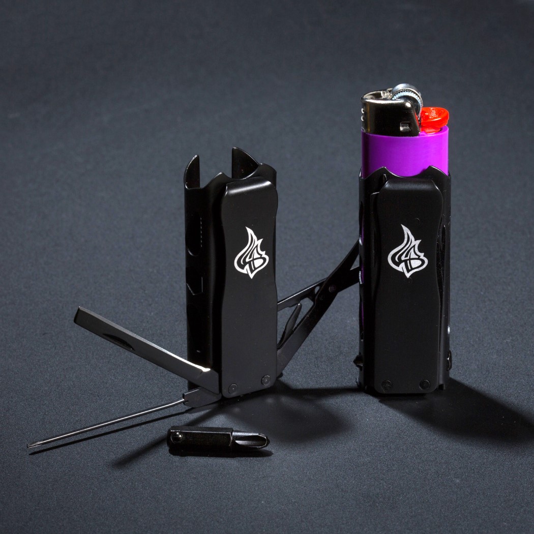 Portable Sabre，Multifunctional tools，lighter，