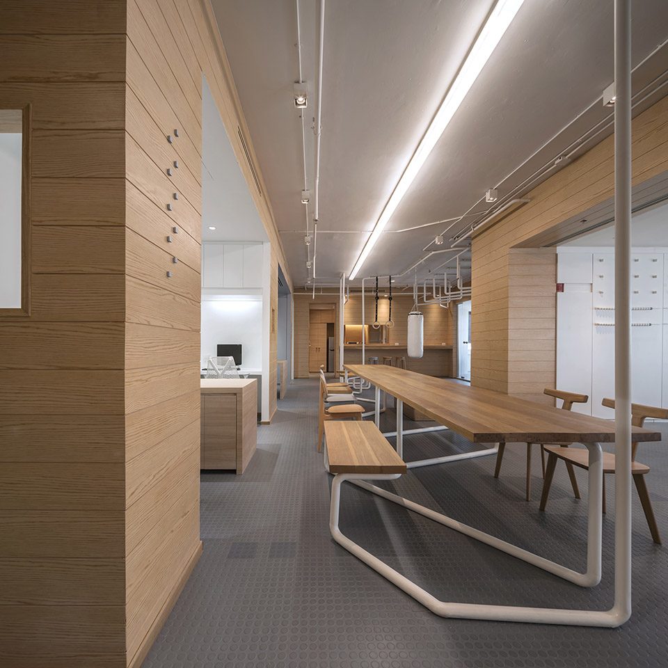 Bangkok Thailand，reduce weight，Fitness Equipment，office，Intellion，