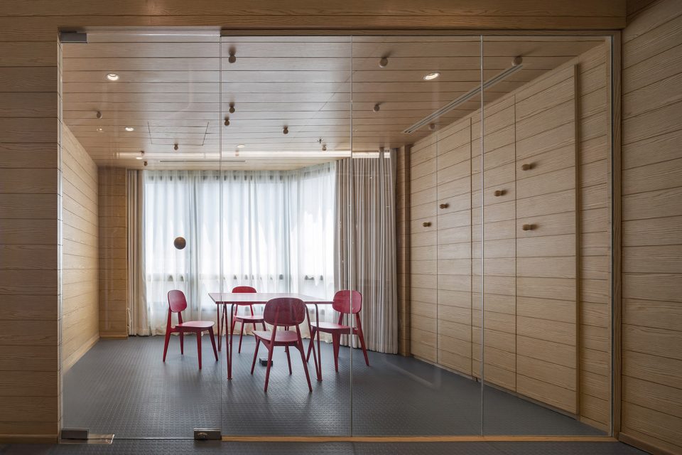 Bangkok Thailand，reduce weight，Fitness Equipment，office，Intellion，