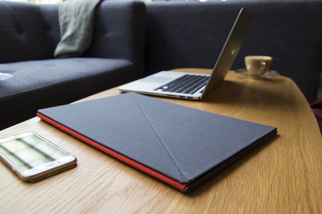 The computer table，portable，Foldable，Office Supplies，