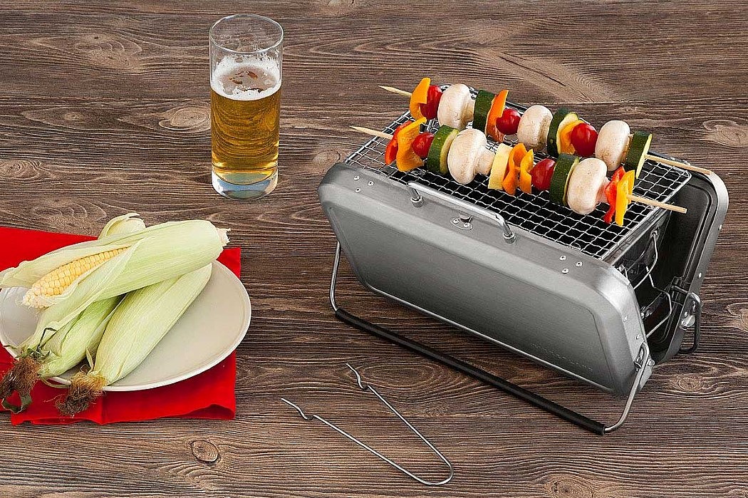 barbecue grill，outdoors，Portable，practical，