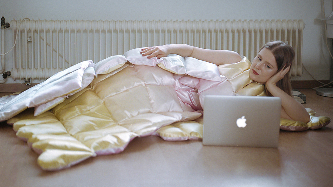 clothes，down，Home，