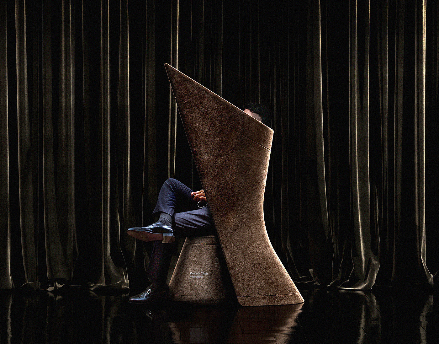 Dracula，Costume，solemn，characteristic，chair，