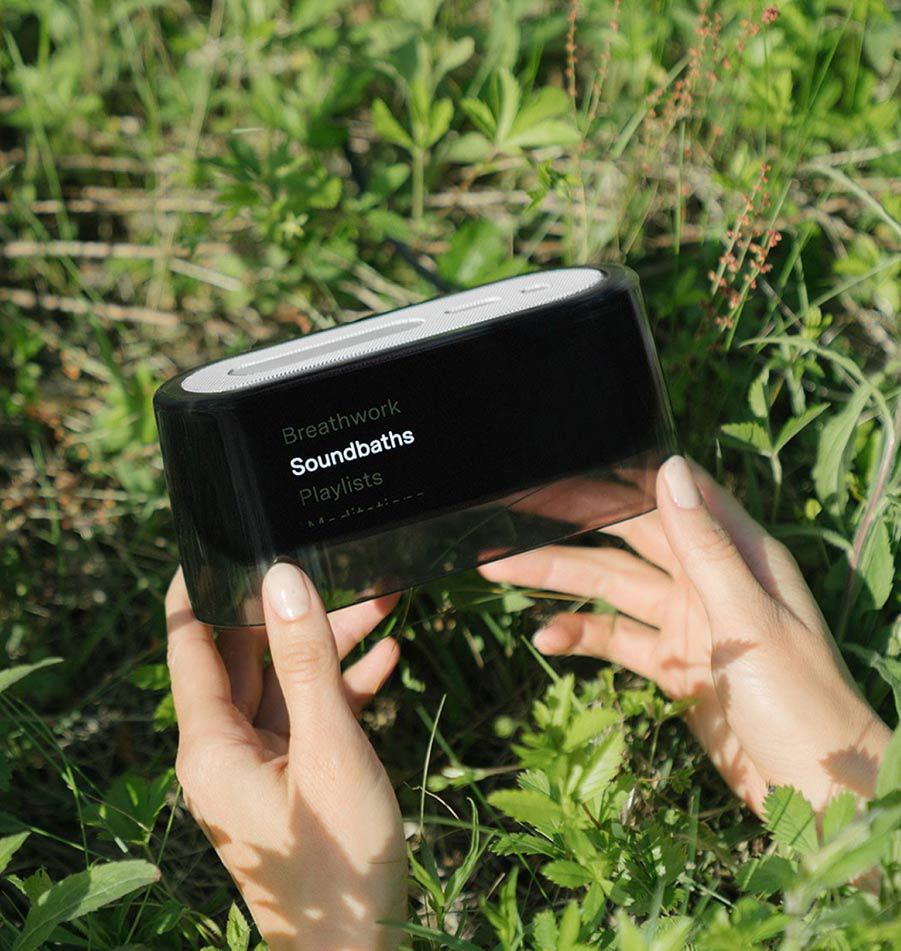 Ceiling，Clock，intelligence，