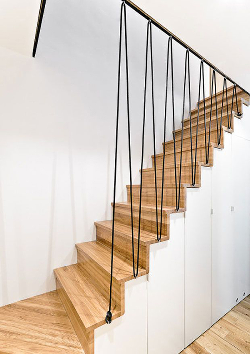 Family decoration，Stair handrail，30 cases，two thousand and seventeen，