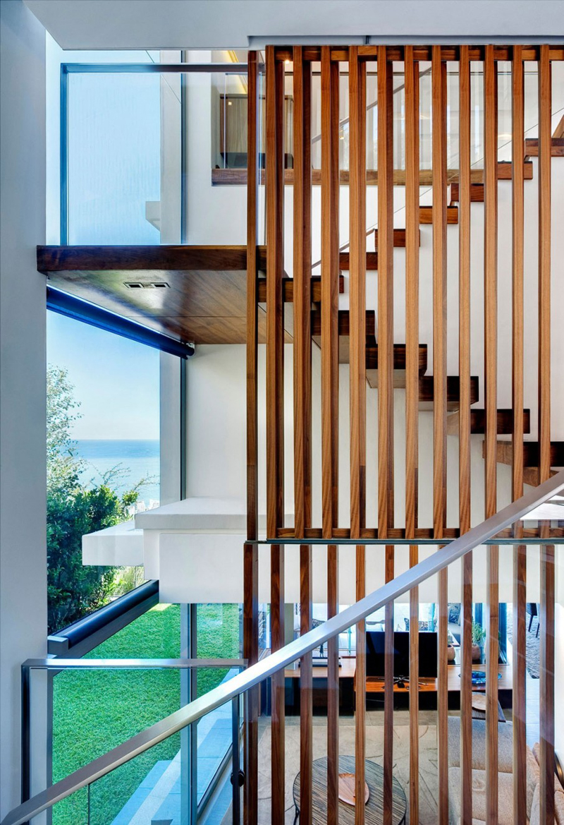 Family decoration，Stair handrail，30 cases，two thousand and seventeen，