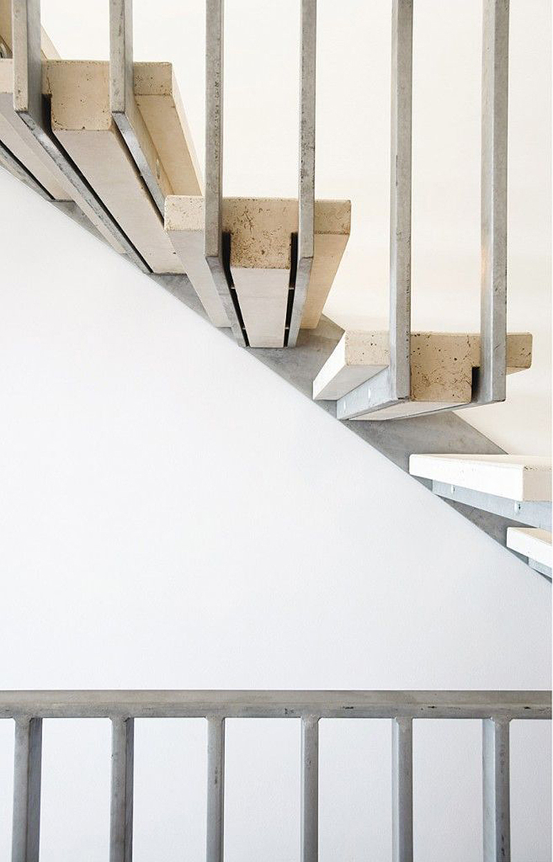 Family decoration，Stair handrail，30 cases，two thousand and seventeen，