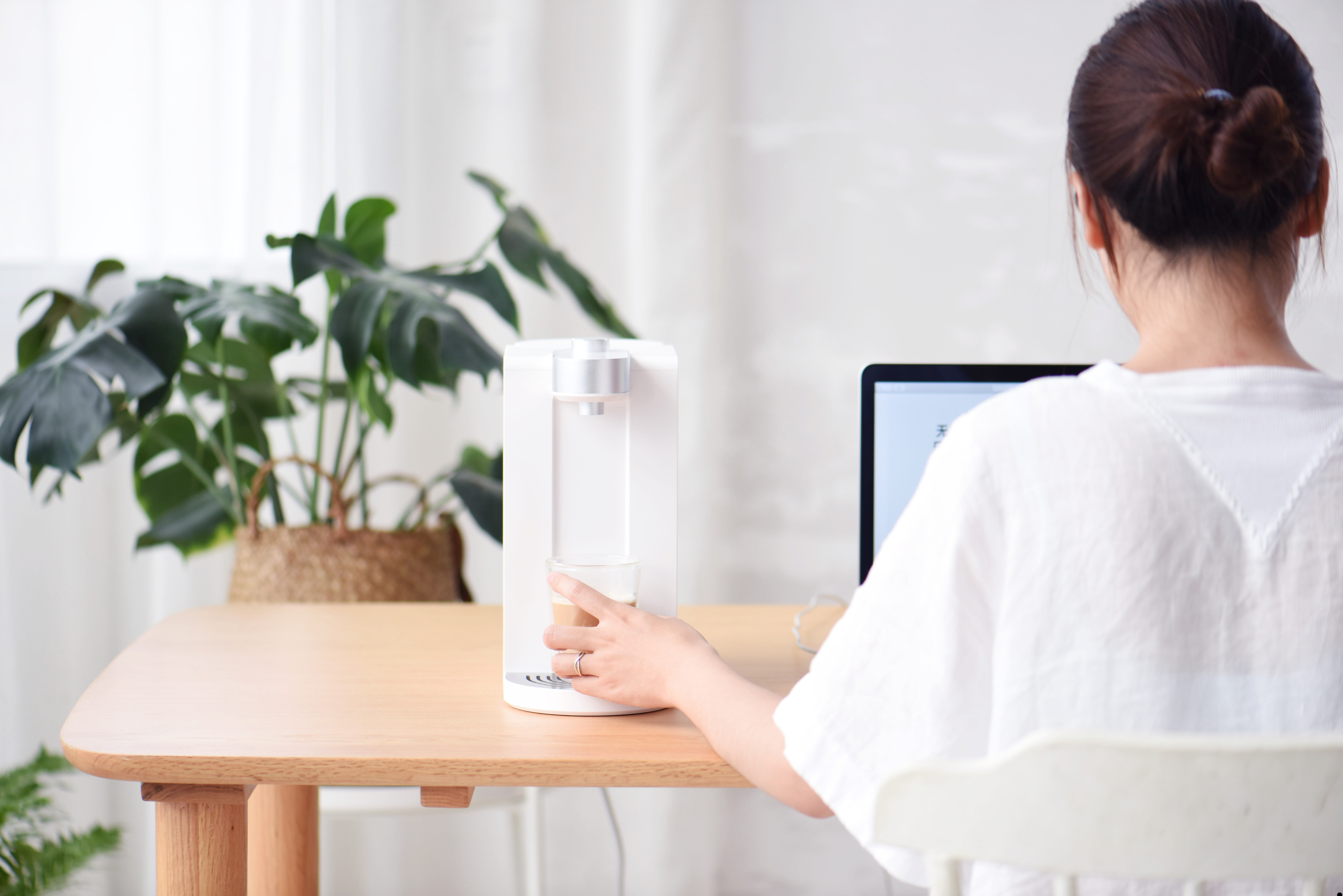 Appearance design，Water dispenser，assume，