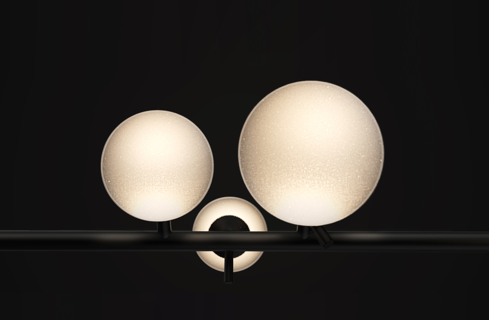 a chandelier，sitting room droplight，lamps and lanterns，