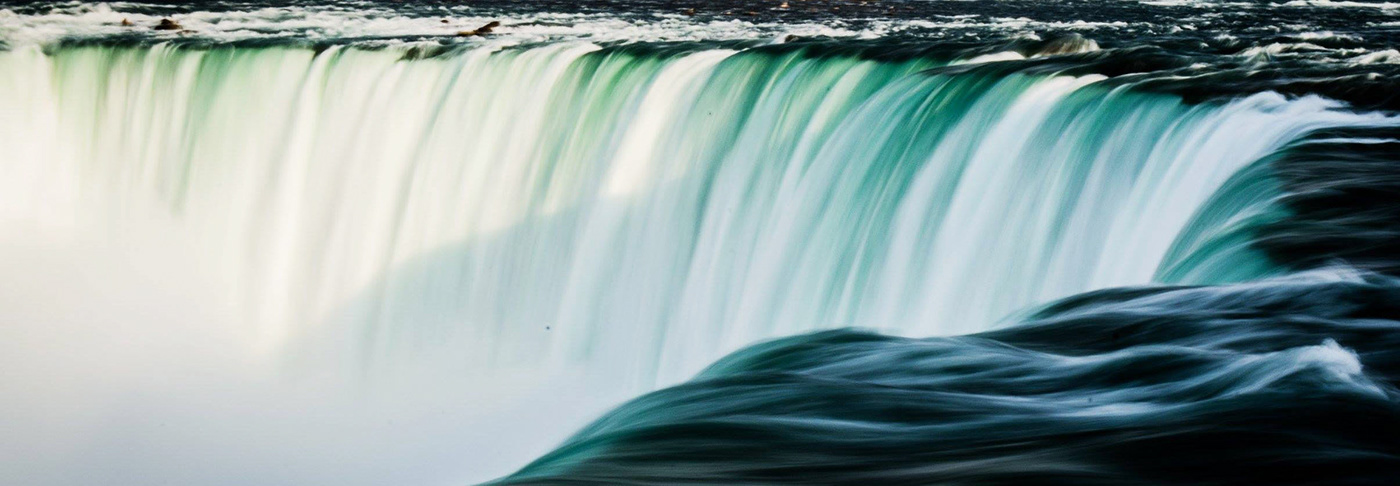 Wash basin，white，cascade，Golden A'，Wash basin，