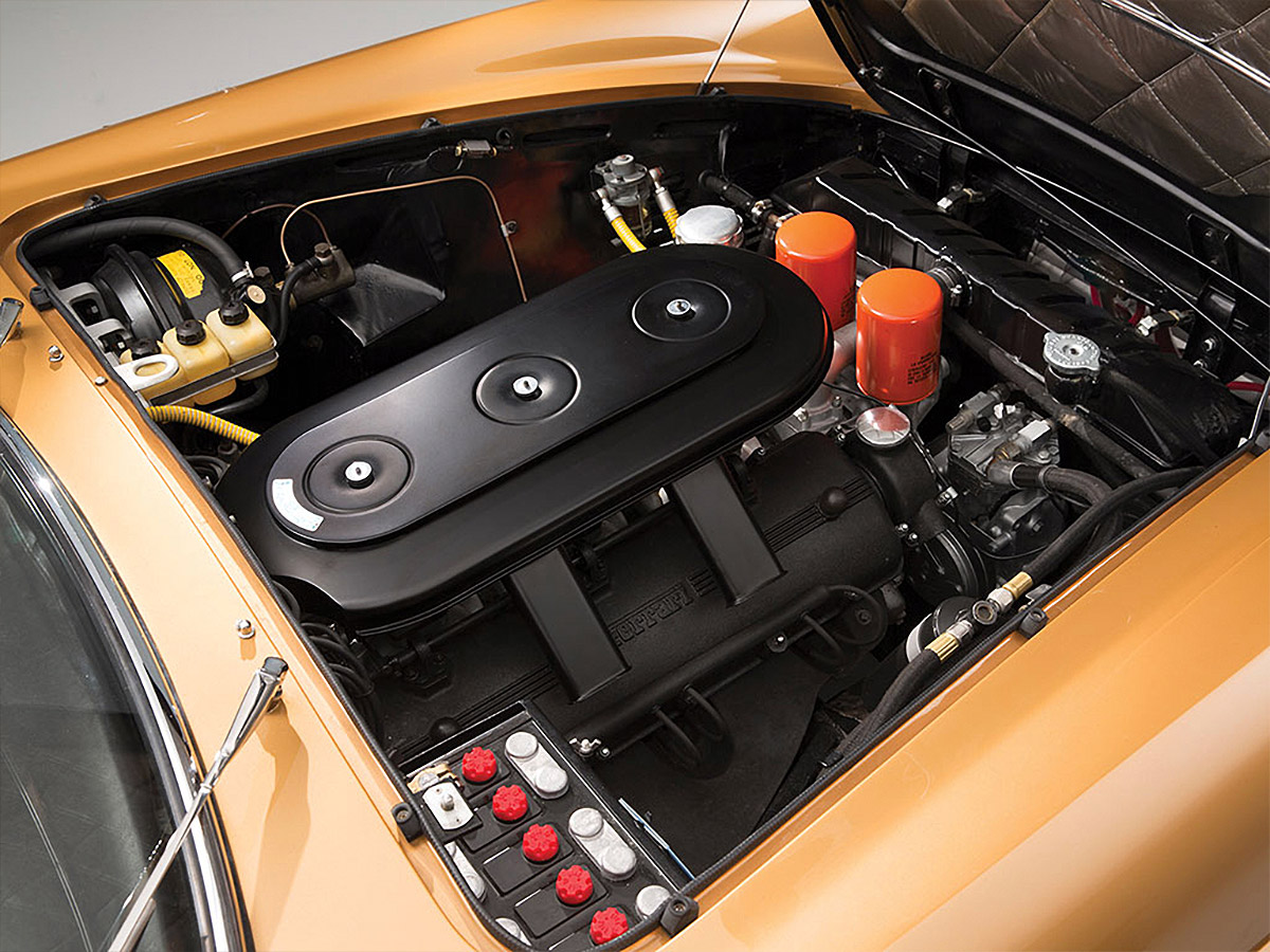 classic，Automobile design，Ferrari，