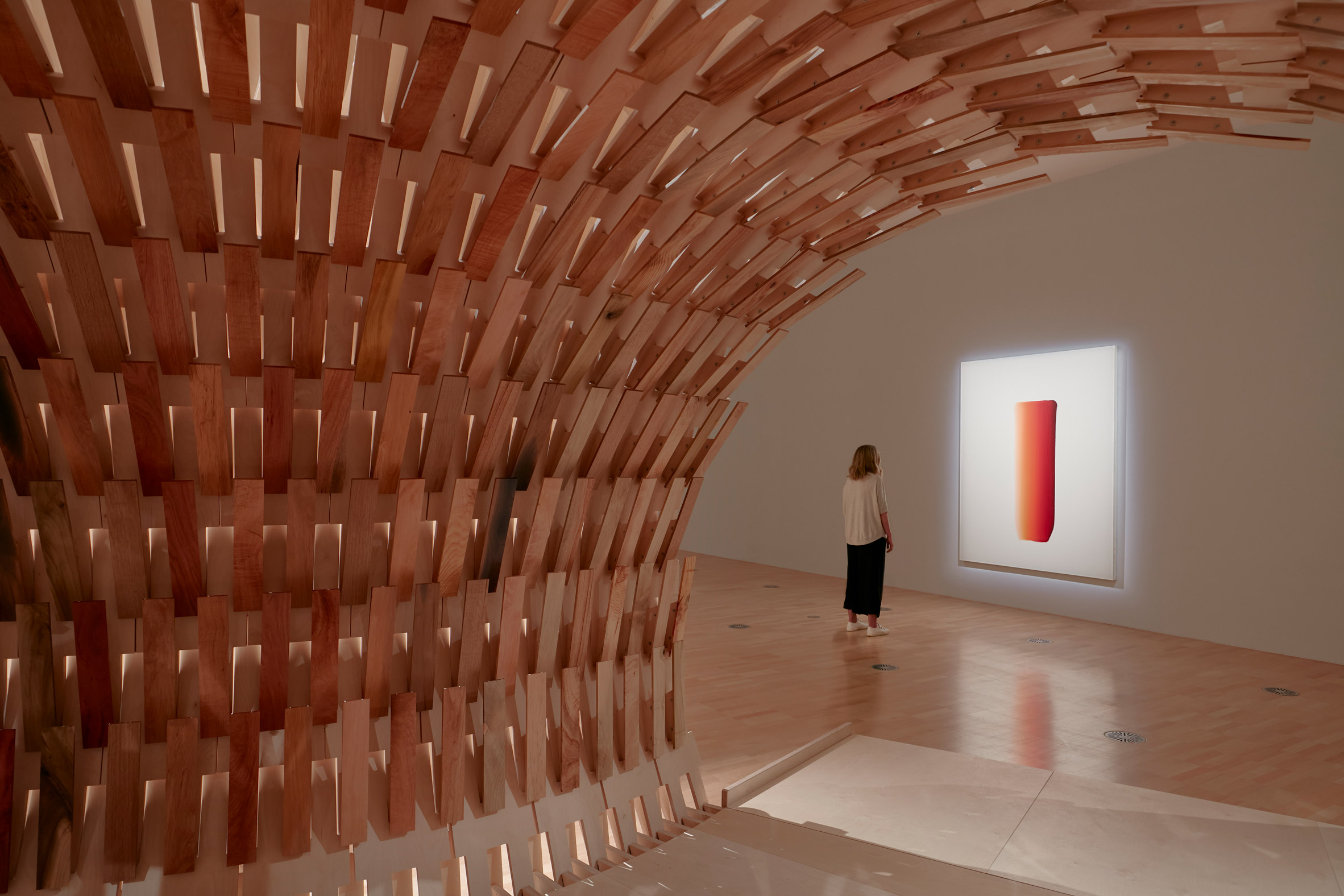 将棋盘形植物馆设计为立体拼图形成一个圆形凉亭