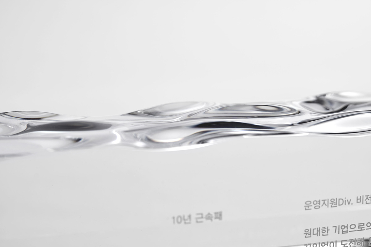 Studio jiyoun Kim，trophy，Arts and Crafts，product design，