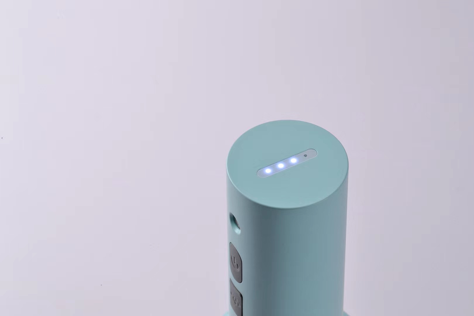 Electric watering can, watering flowers, gardening tools, lithium battery，