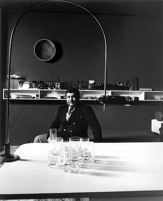 Retro，Futurism，wizard，joe，colombo，