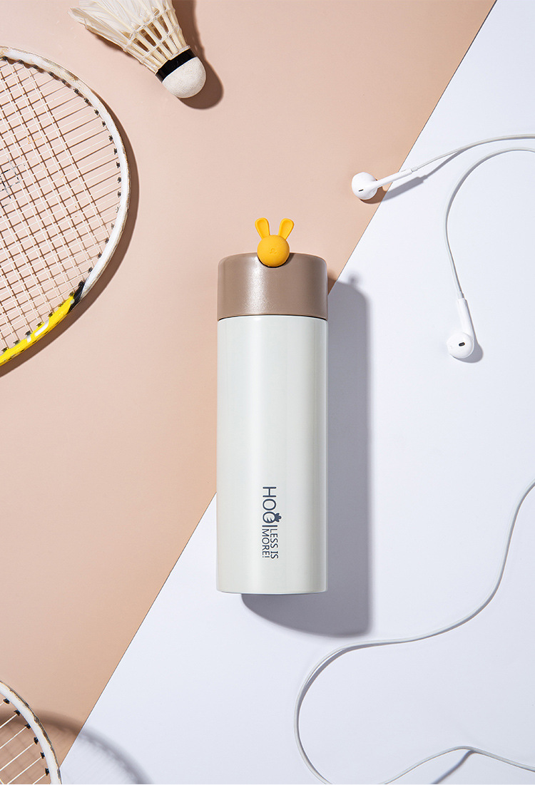 Cute rabbit attack!!，