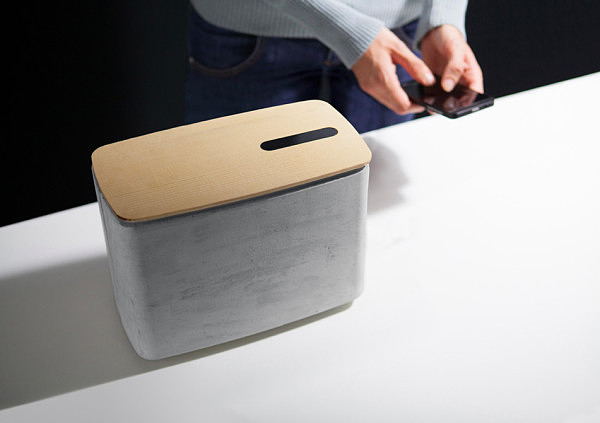 gesture，music，loudspeaker box，p.a.c.o，