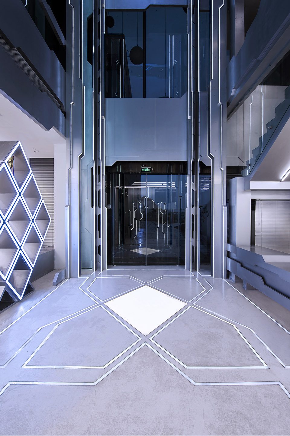 intelligence，High-tech，electronic sports，