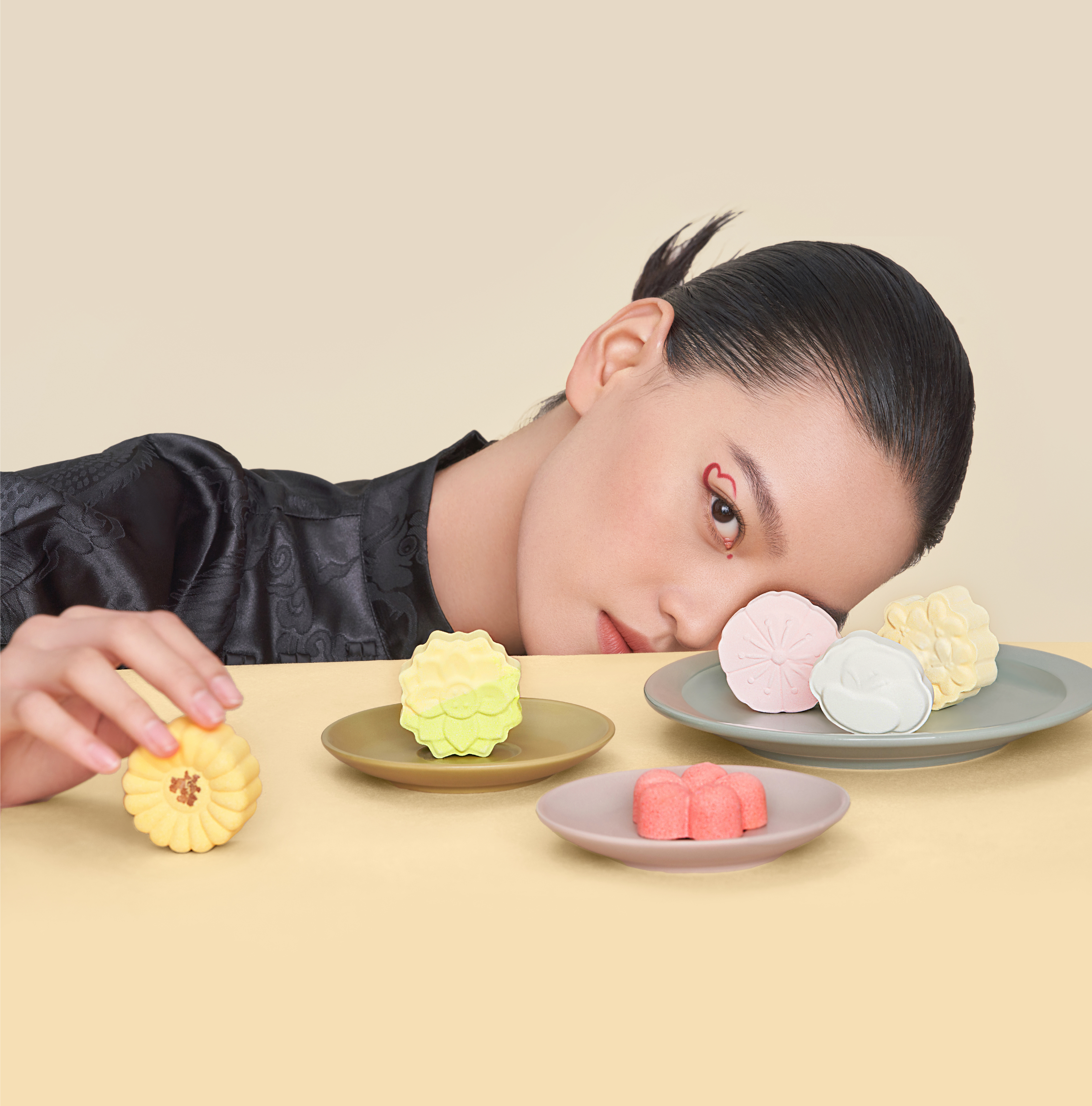 Soak feet，Bubble Bomb，health preservation，Home Furnishing，Foot ball，essential oil，