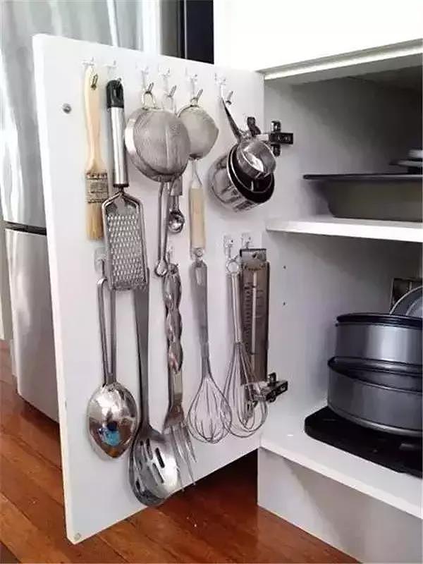 Large-sized apartment，Receive，Space behind door，Space utilization，