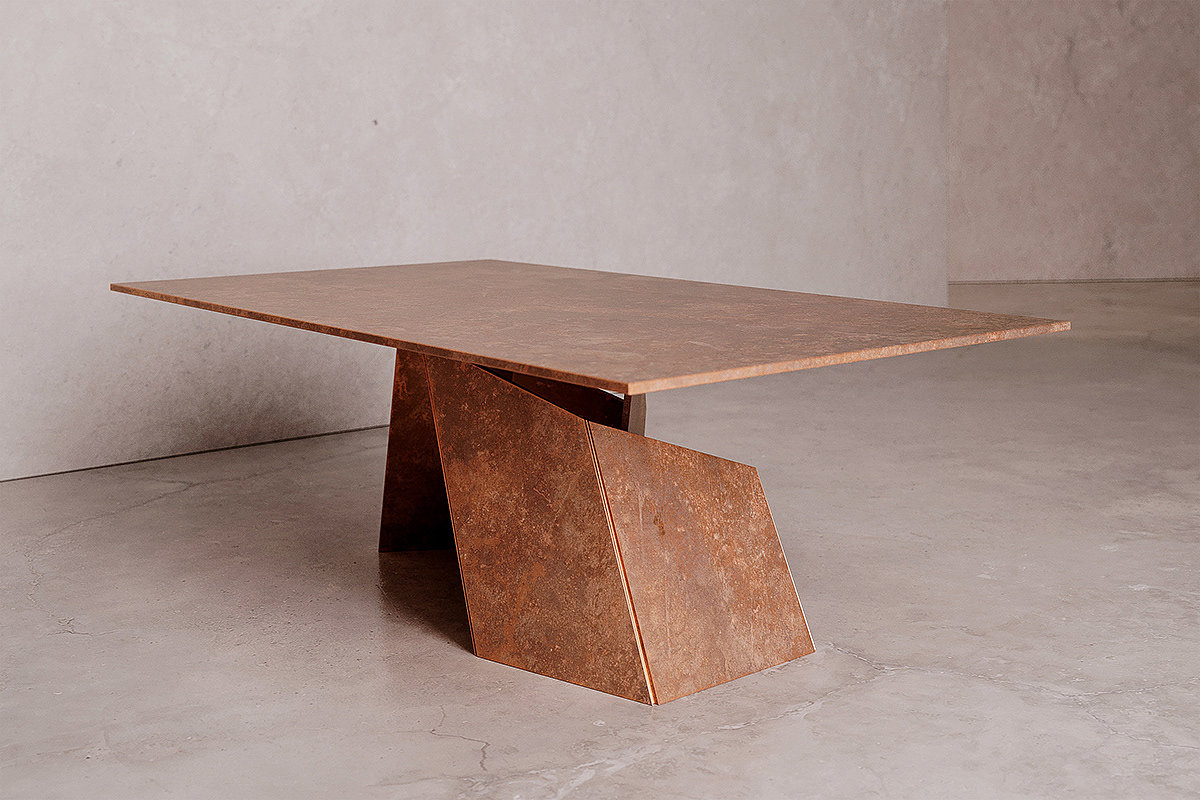 SENSELESS PURSUIT，Nissa Kinzhalina，Table，table，Simplicity，