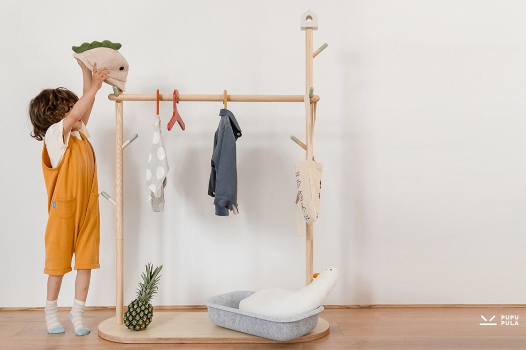 coat hanger，tree，Wall hanging，