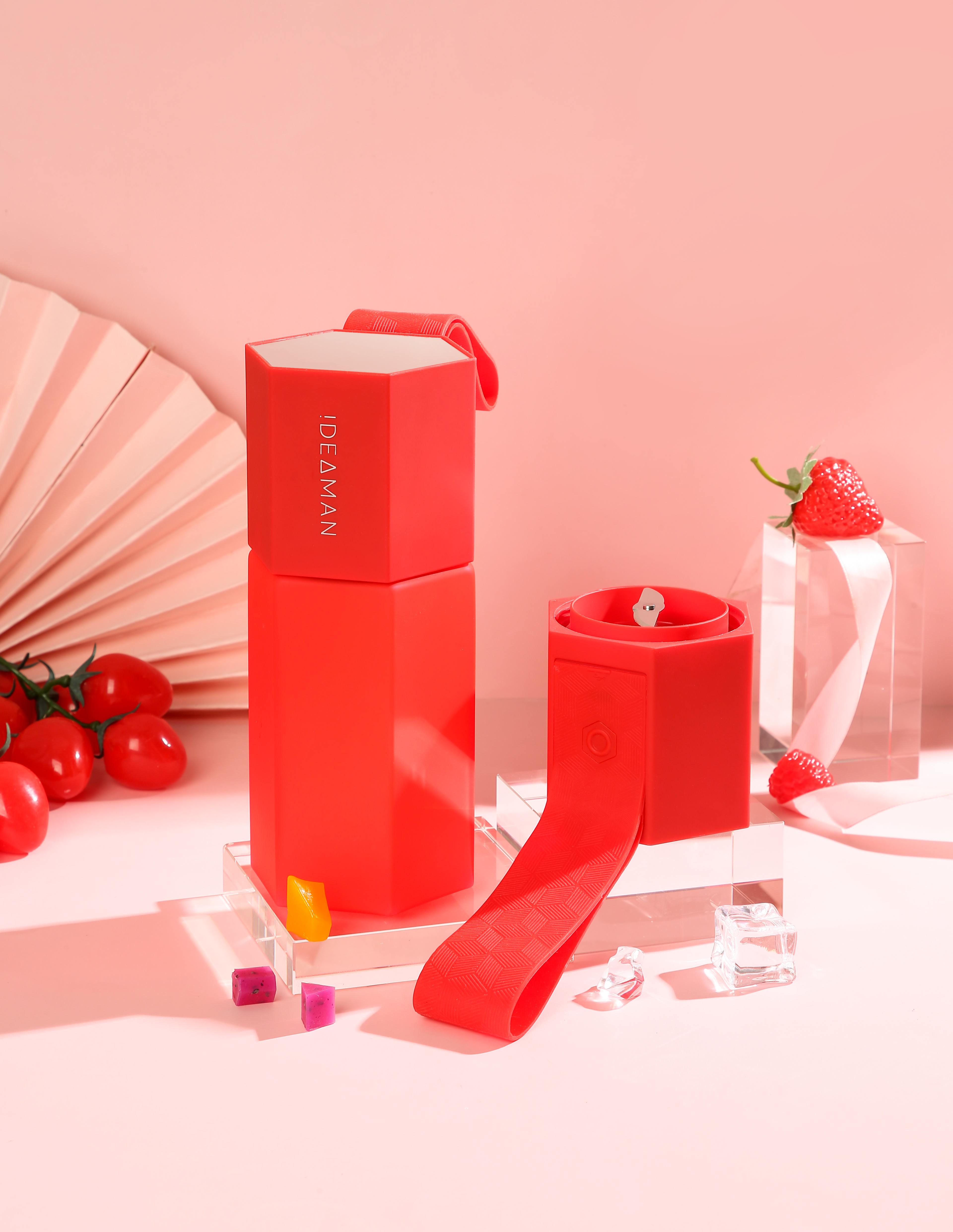 Portable juicing cup，iDEAMAN，Good simple geometry，Personality trend，