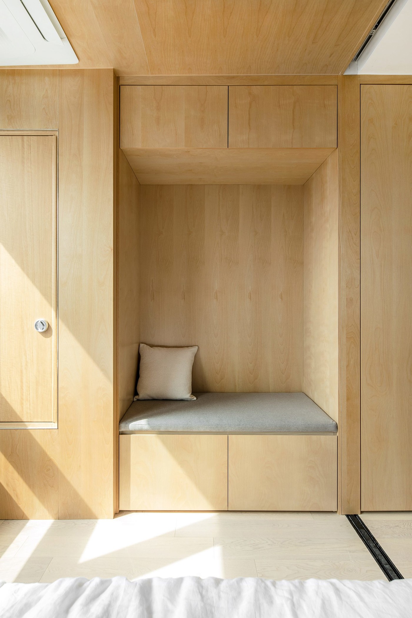 LIFE micro，apartment，neat，simple，Private space，