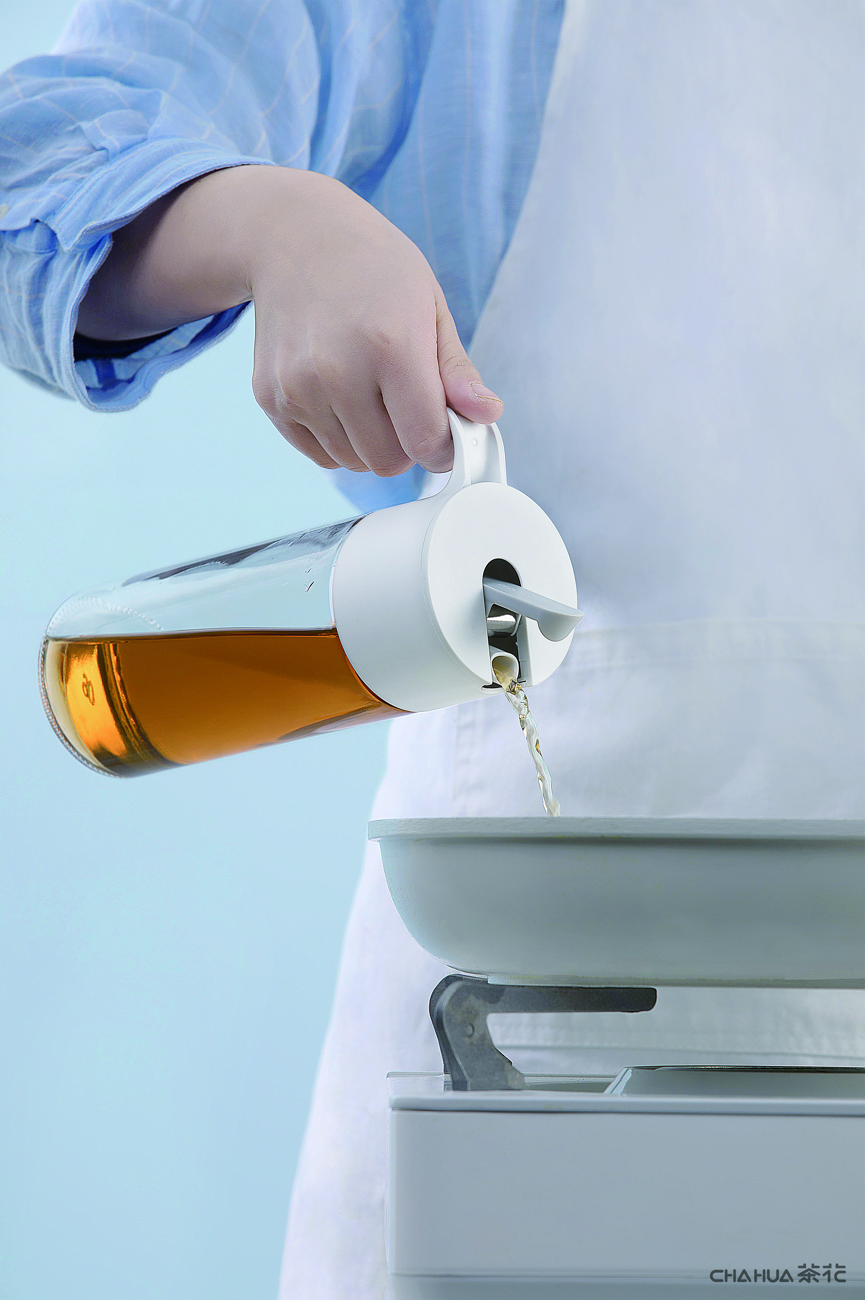 kitchen，Antibacterial Technology，Silver ion，Oil pot，Plastic，Camellia，Home Furnishing，industrial design，