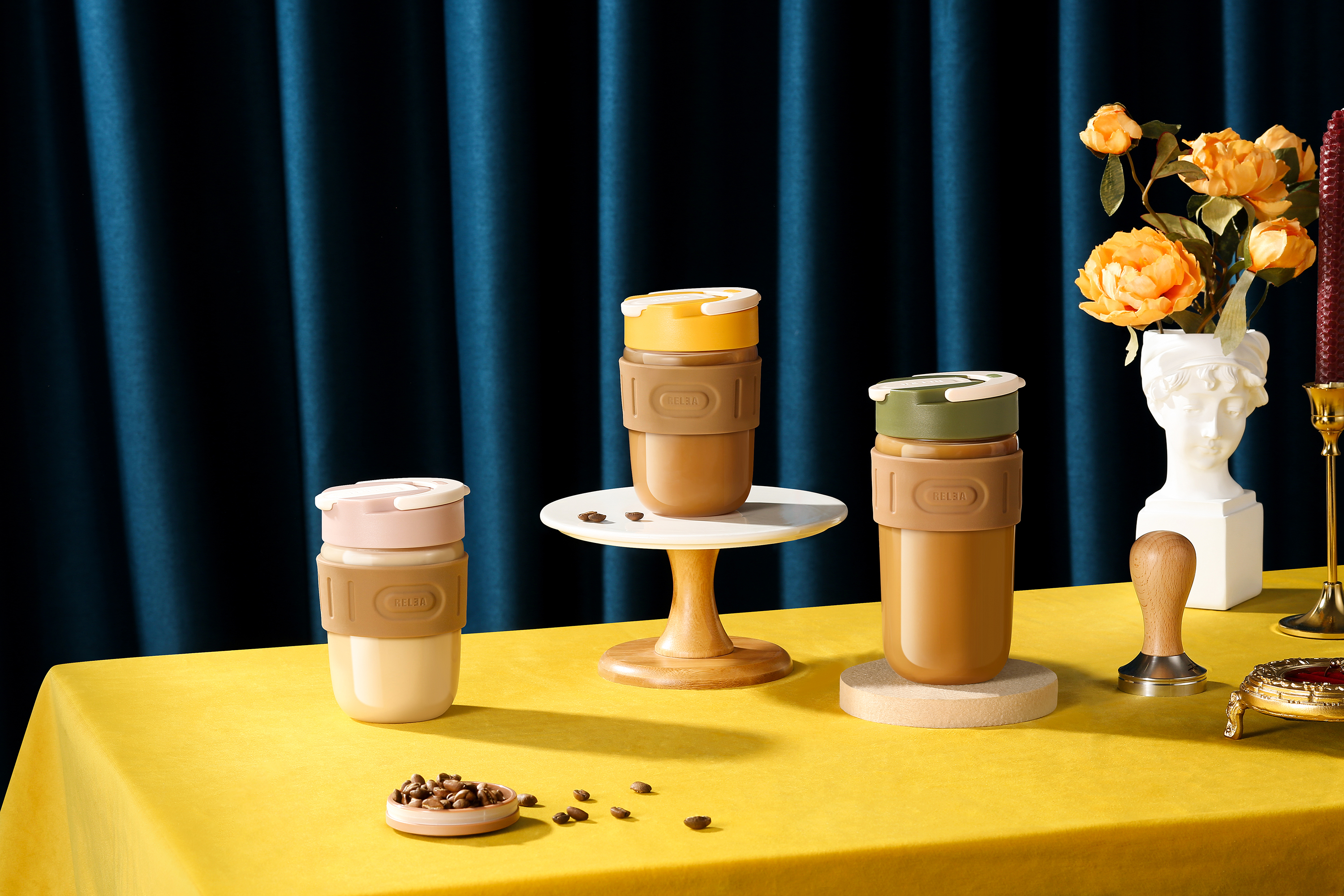 Double cup mouth, one cup for both purposes，