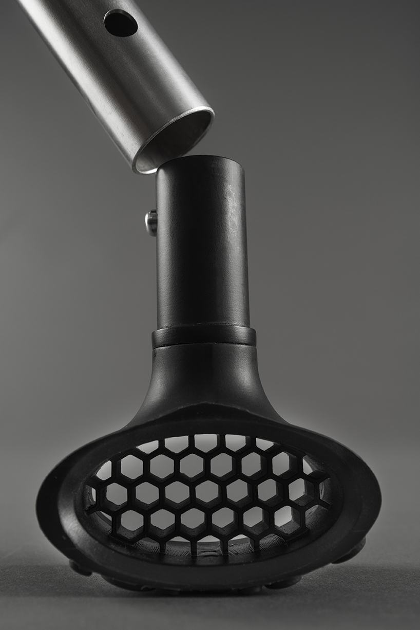 m+d，a cane，Easier walking，medical care，